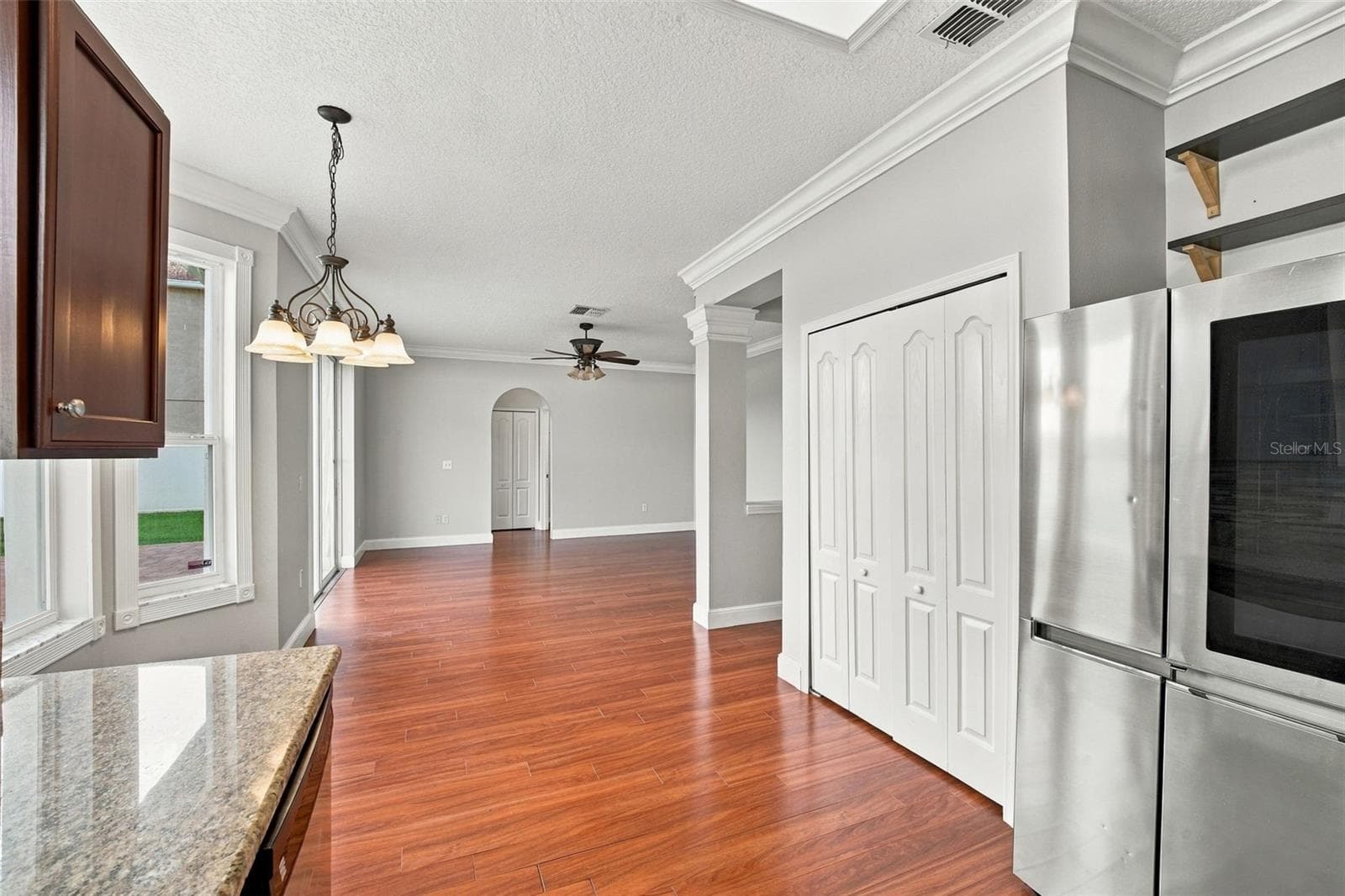 Single Family Residence at 14201 LAKE UNDERHILL RD, ORLANDO, photo 18 of 46