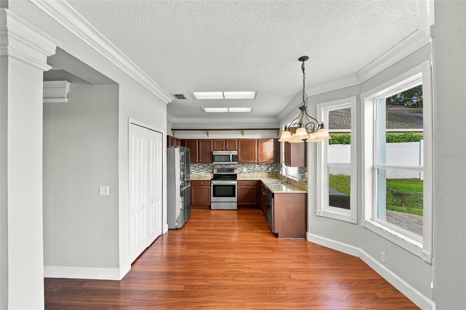 Single Family Residence at 14201 LAKE UNDERHILL RD, ORLANDO, photo 23 of 46