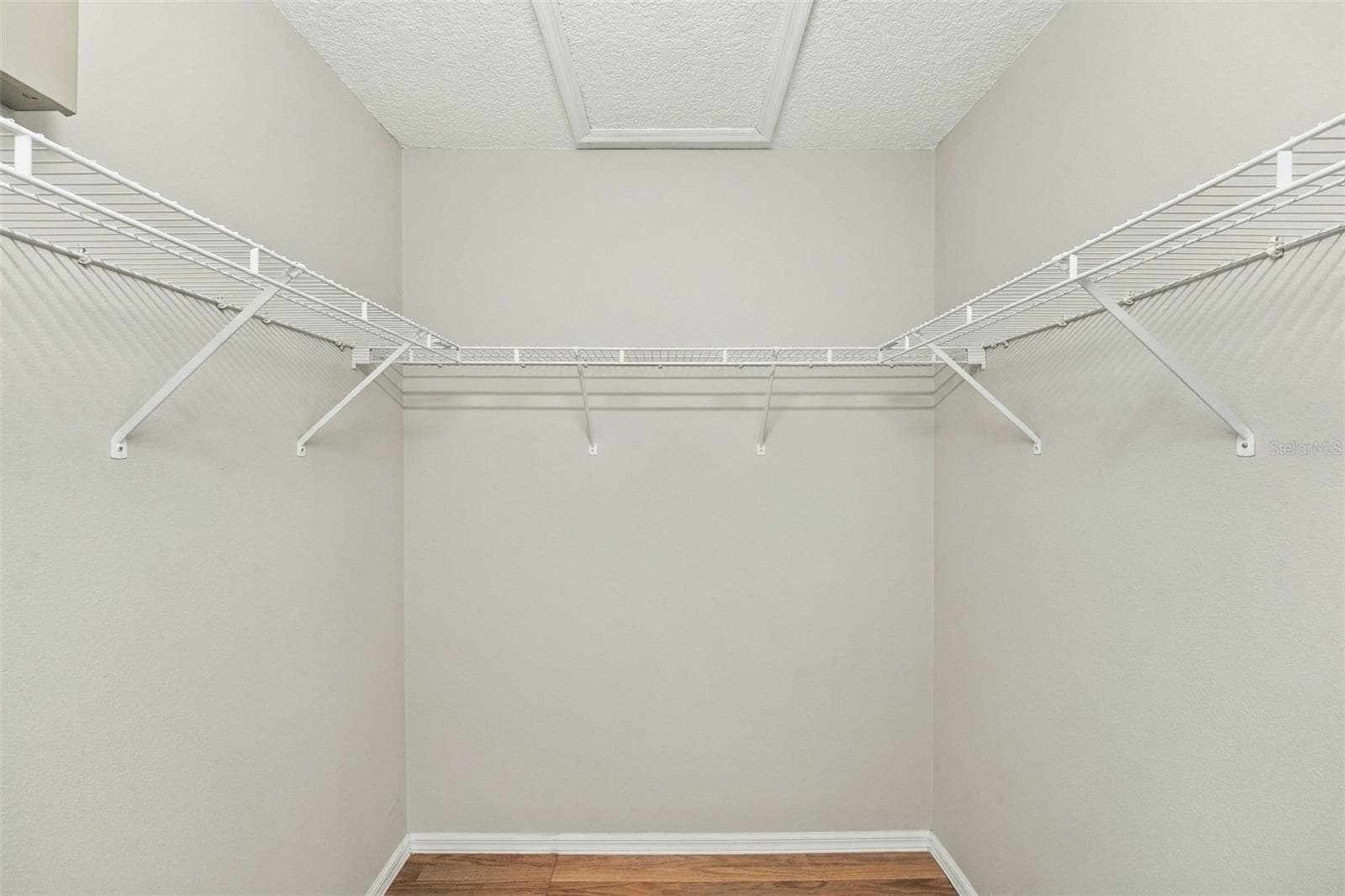 Primary Closet - 14201 LAKE UNDERHILL RD, ORLANDO