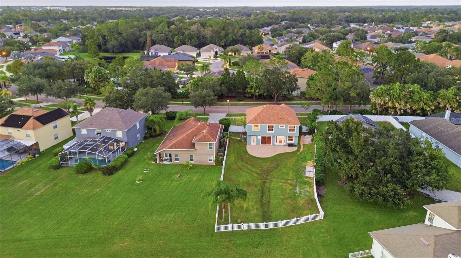 Single Family Residence at 14201 LAKE UNDERHILL RD, ORLANDO, photo 40 of 46
