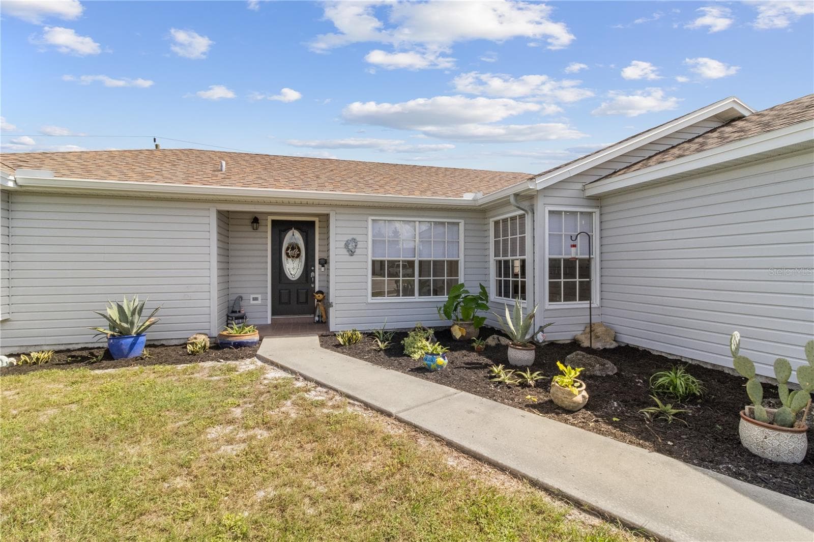 Single Family Residence at 2957 GIMLET DR, DELTONA, photo 2 of 37
