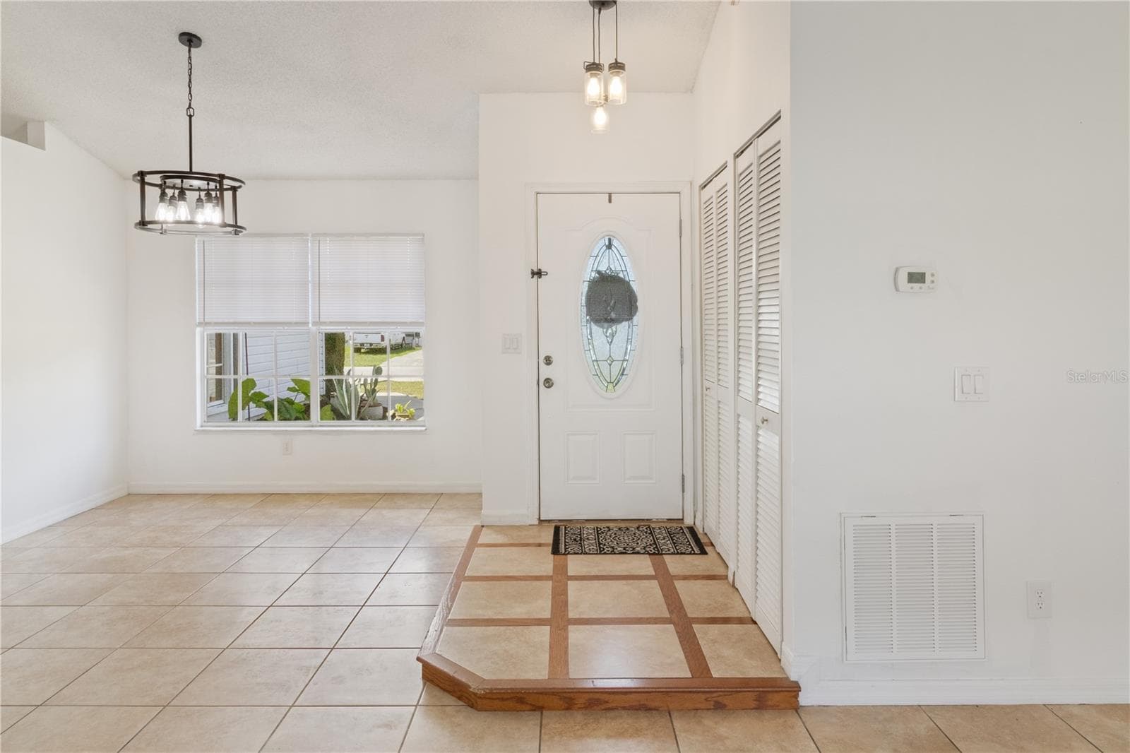 Entry and Dining Room - 2957 GIMLET DR, DELTONA