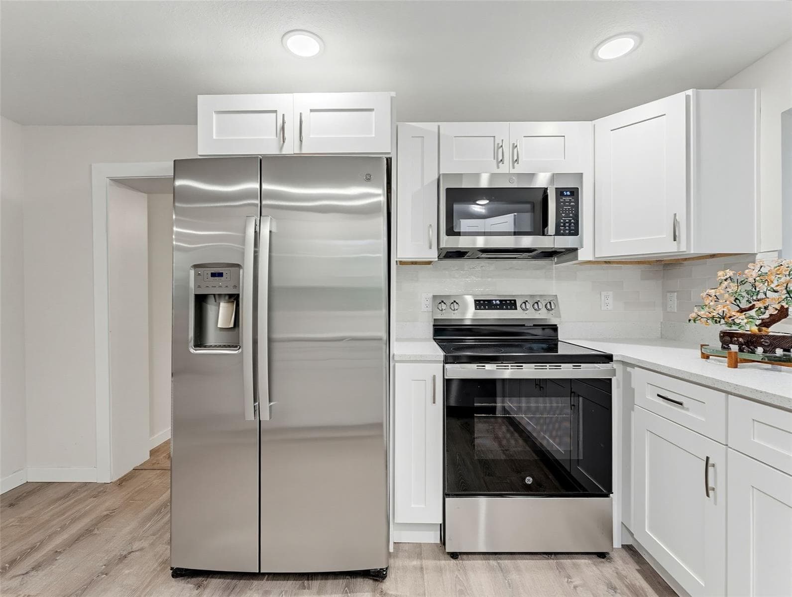 kitchen - 317 NE 13TH TER, CRYSTAL RIVER