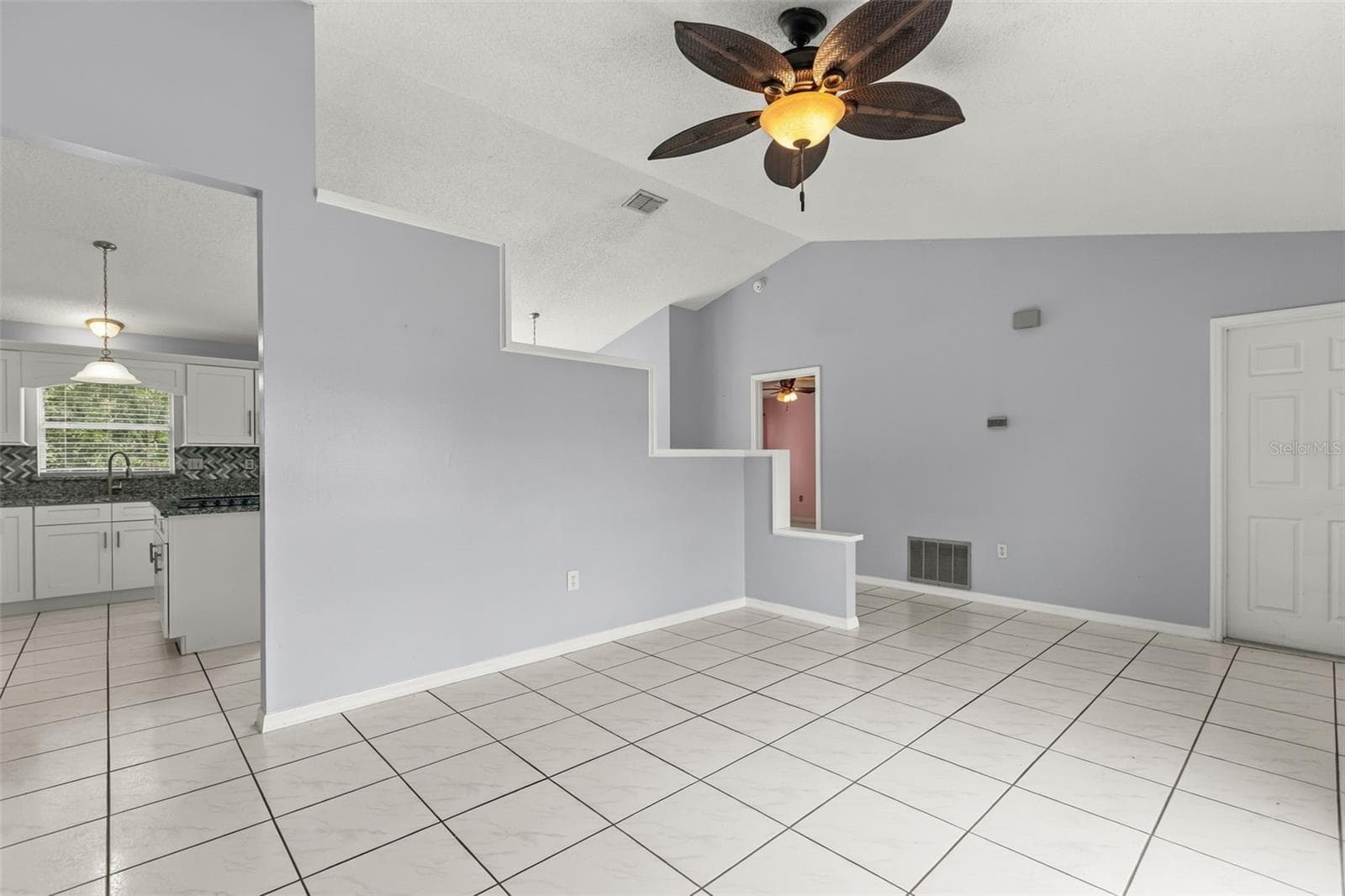 Single Family Residence at 217 CHURCHILL CT, KISSIMMEE, photo 5 of 33