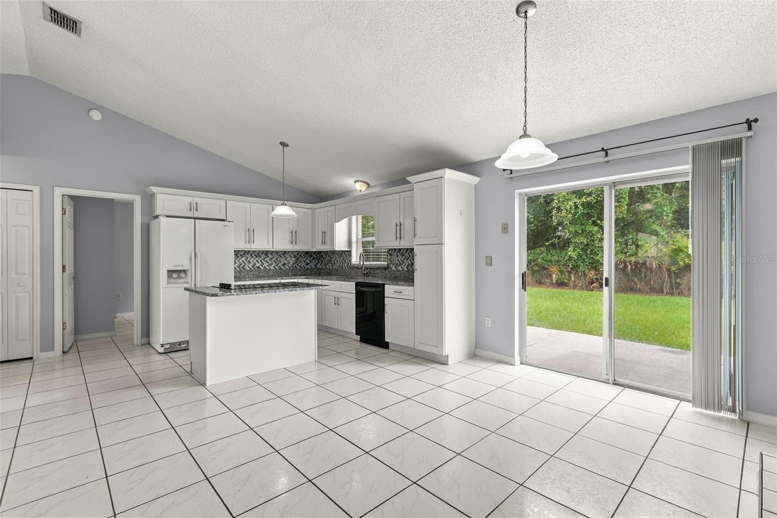 Single Family Residence at 217 CHURCHILL CT, KISSIMMEE, photo 11 of 33