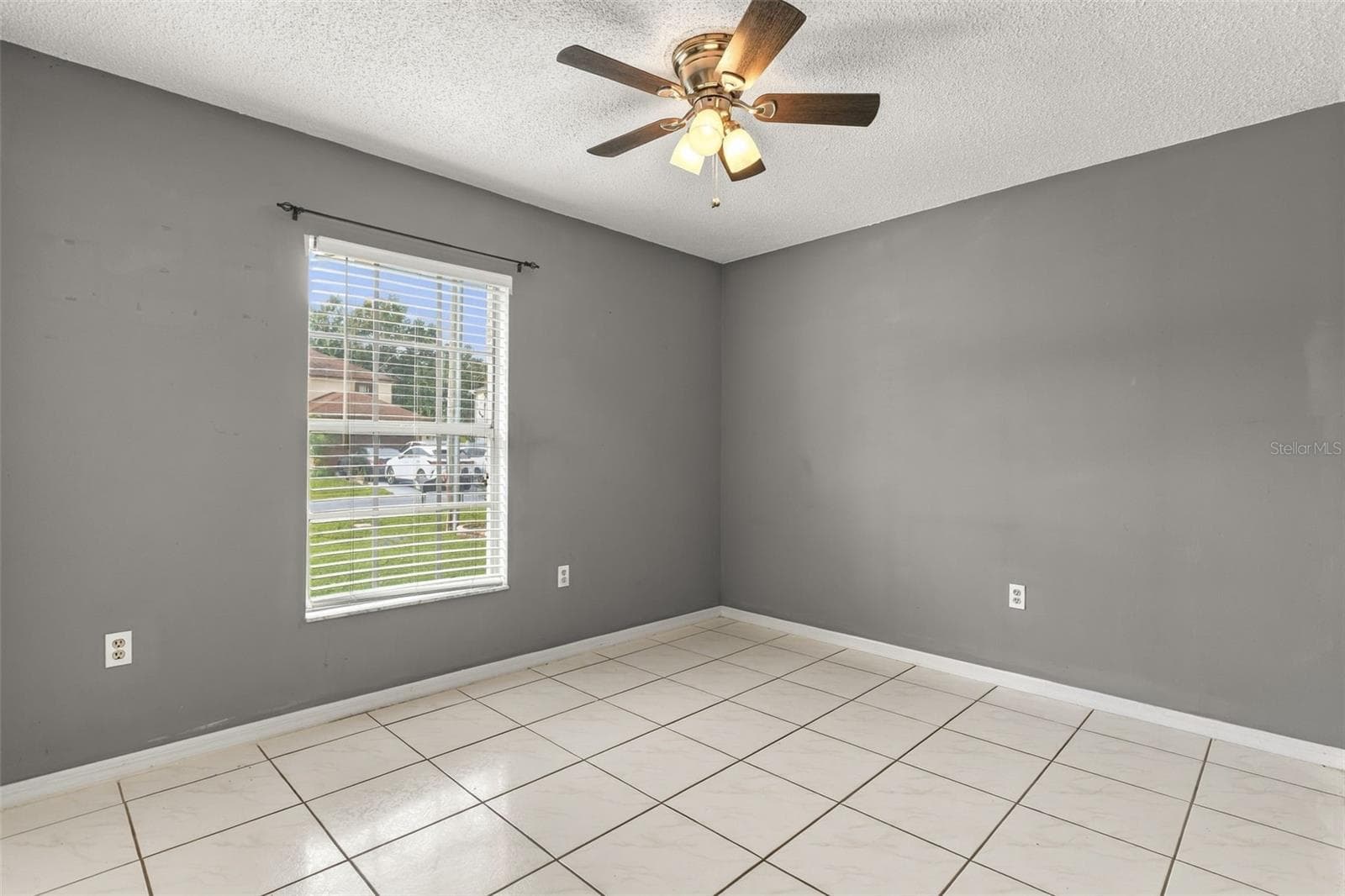 Single Family Residence at 217 CHURCHILL CT, KISSIMMEE, photo 24 of 33