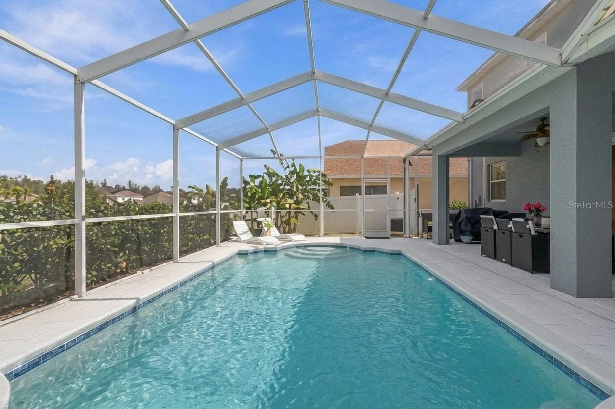 Single Family Residence at 19025 FISHERMANS BEND DR, LUTZ, photo 52 of 80