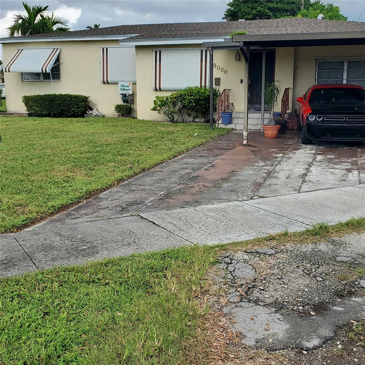 9000 NW 12TH CT