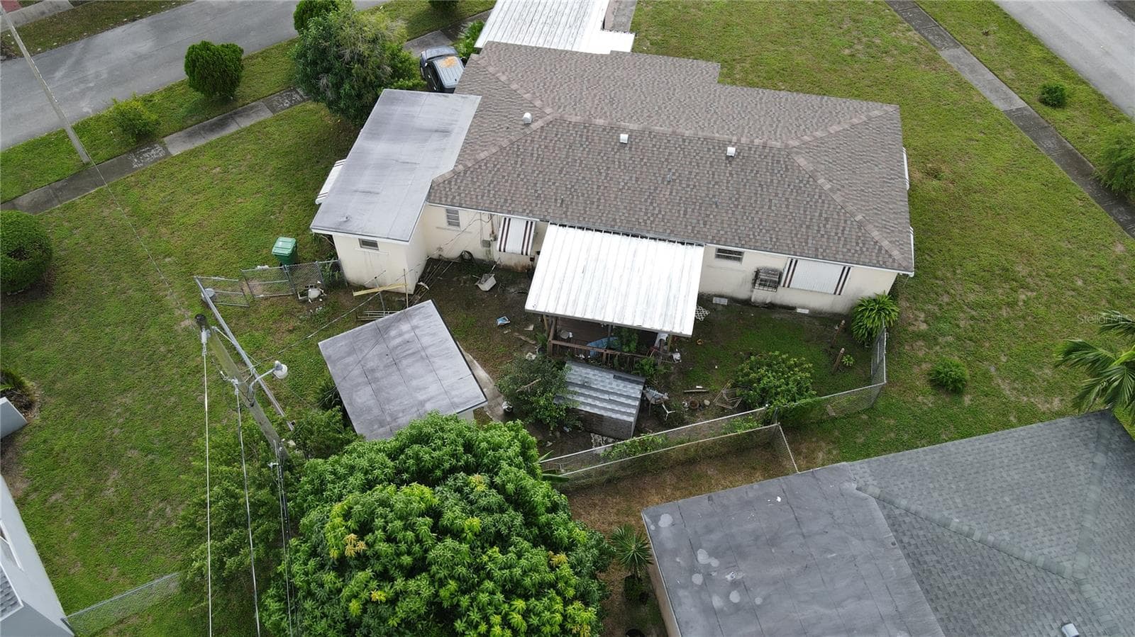 Single Family Residence at 9000 NW 12TH CT, MIAMI, photo 2 of 4