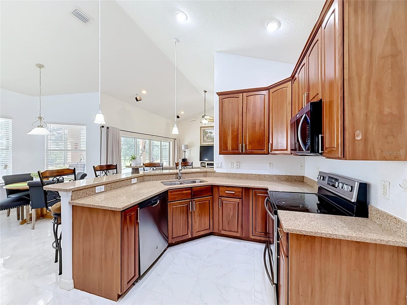 Single Family Residence at 16521 SPRING PARK DR, CLERMONT, photo 21 of 65