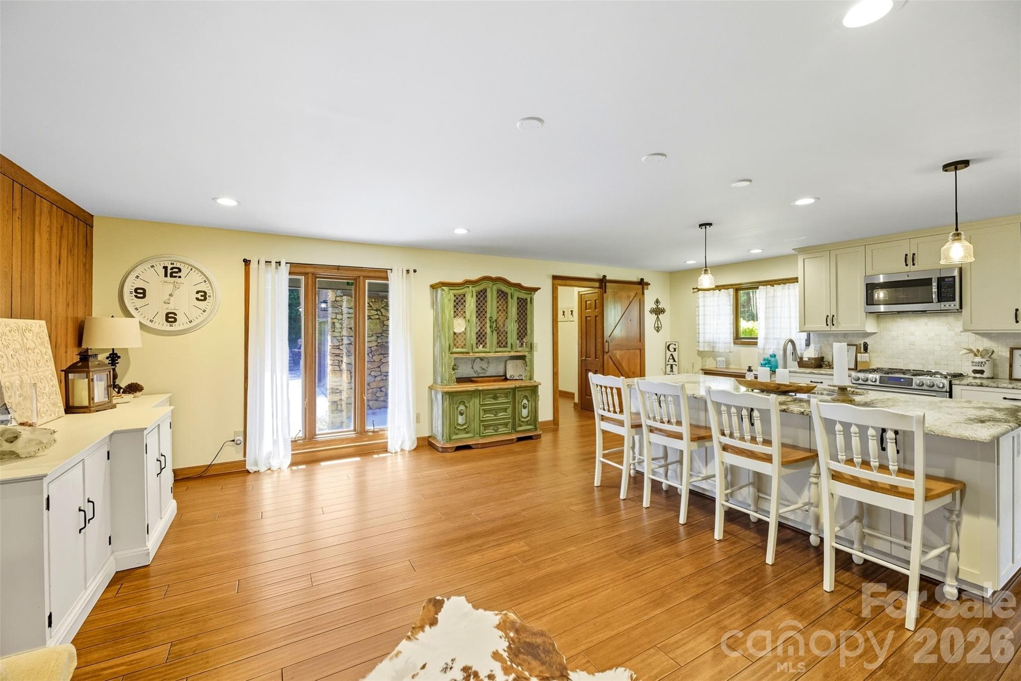 Single Family Residence at 1515 Heatherloch Drive, Gastonia, photo 11 of 36