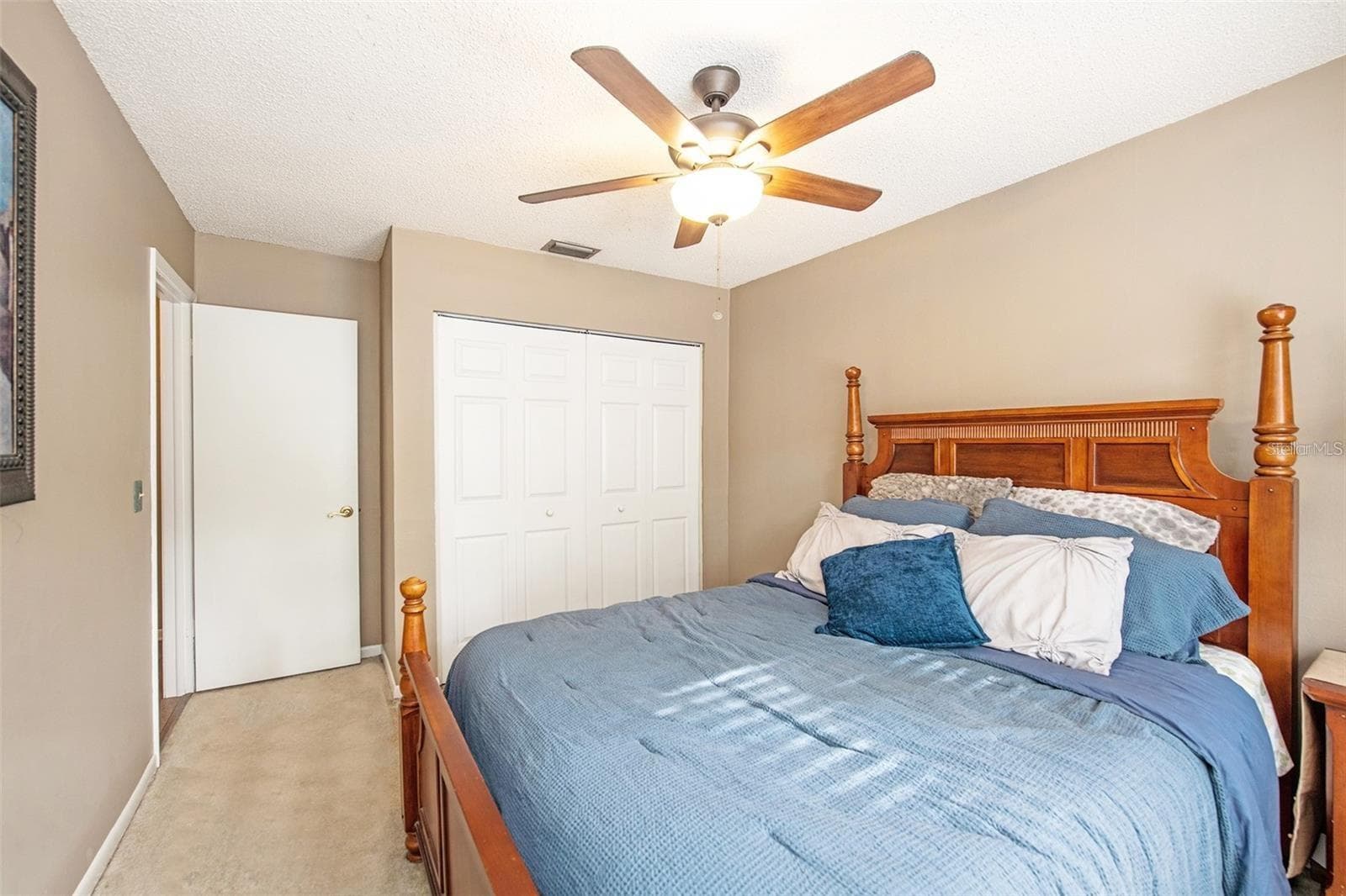 Single Family Residence at 16222 E COURSE DR, TAMPA, photo 19 of 38
