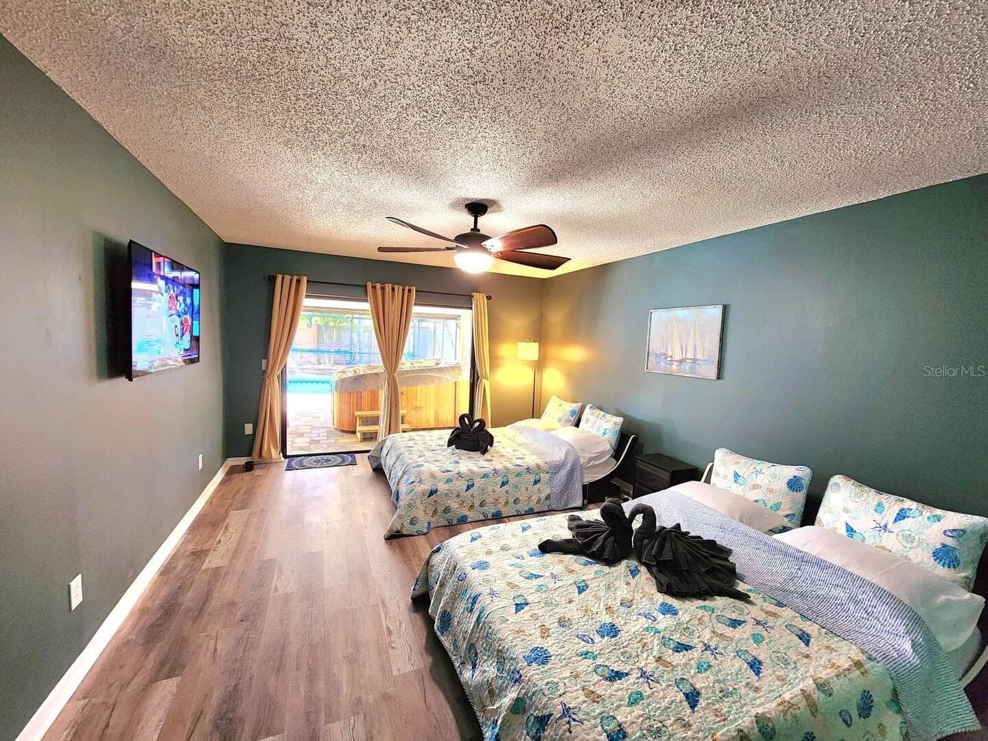 Single Family Residence at 16222 E COURSE DR, TAMPA, photo 23 of 38