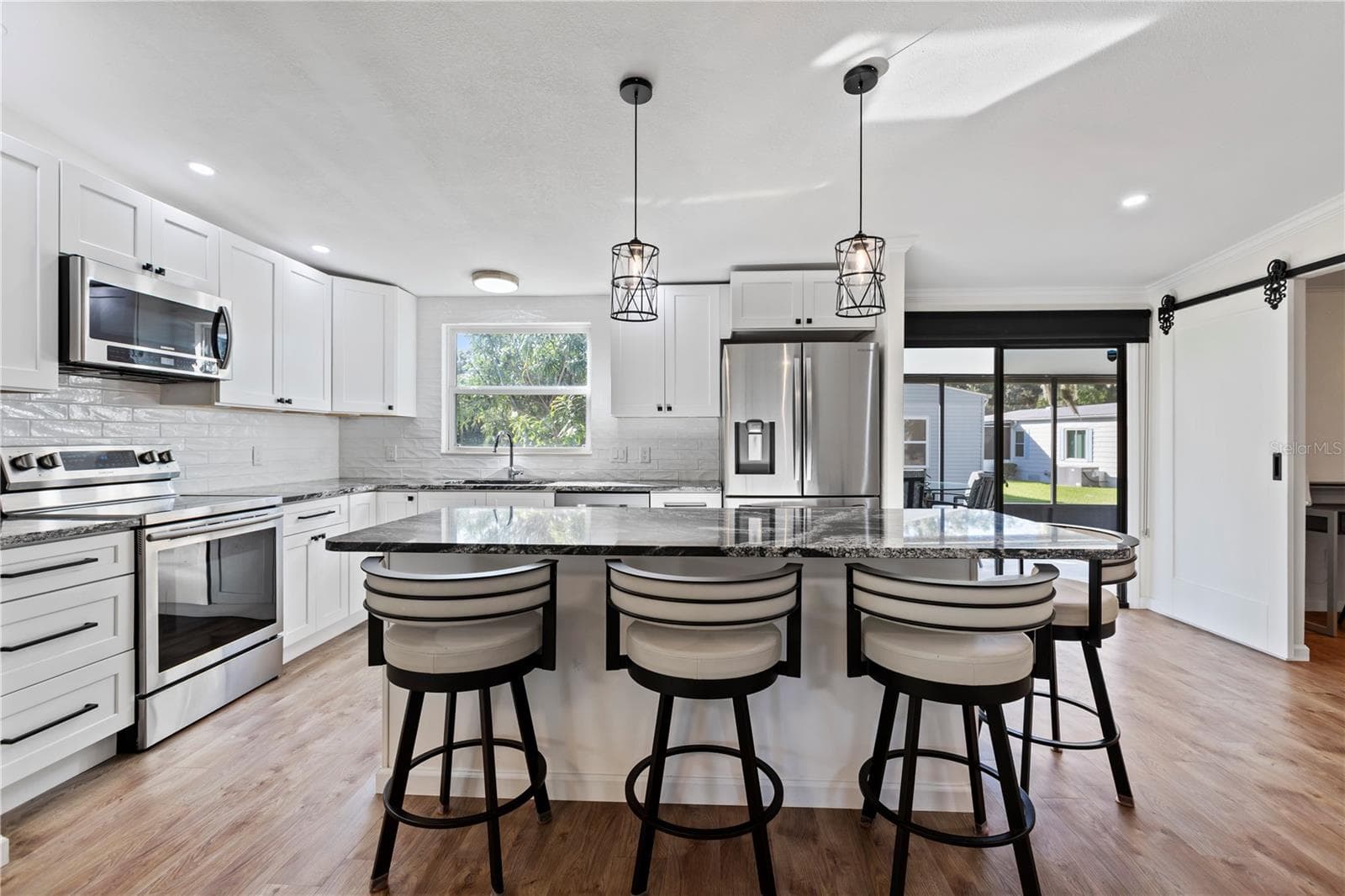 Kitchen - 67 MEADOWLARK CIR, ELLENTON
