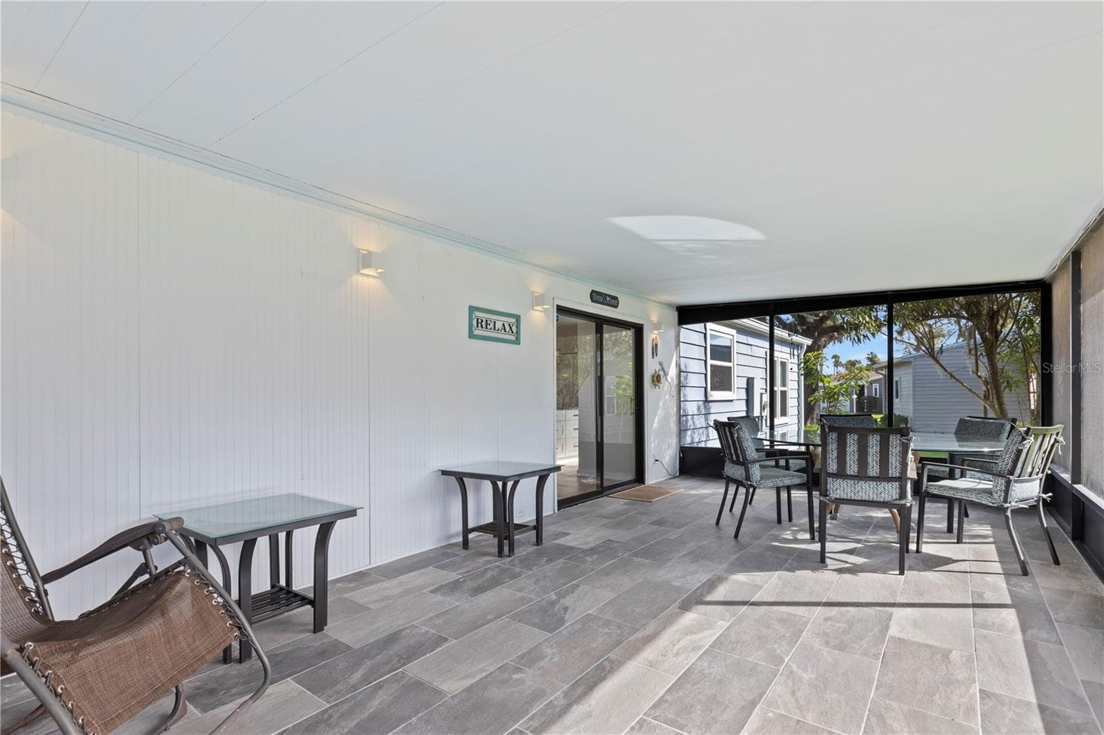Lanai - 67 MEADOWLARK CIR, ELLENTON