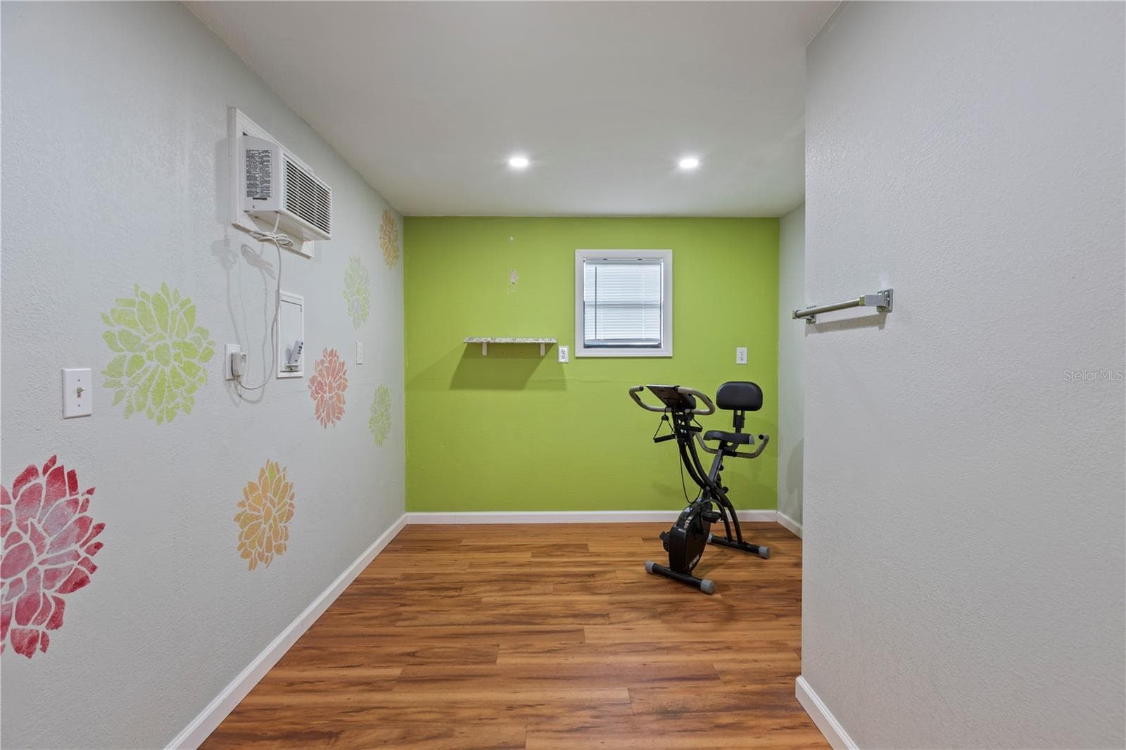 Flex Room in Garage - 67 MEADOWLARK CIR, ELLENTON