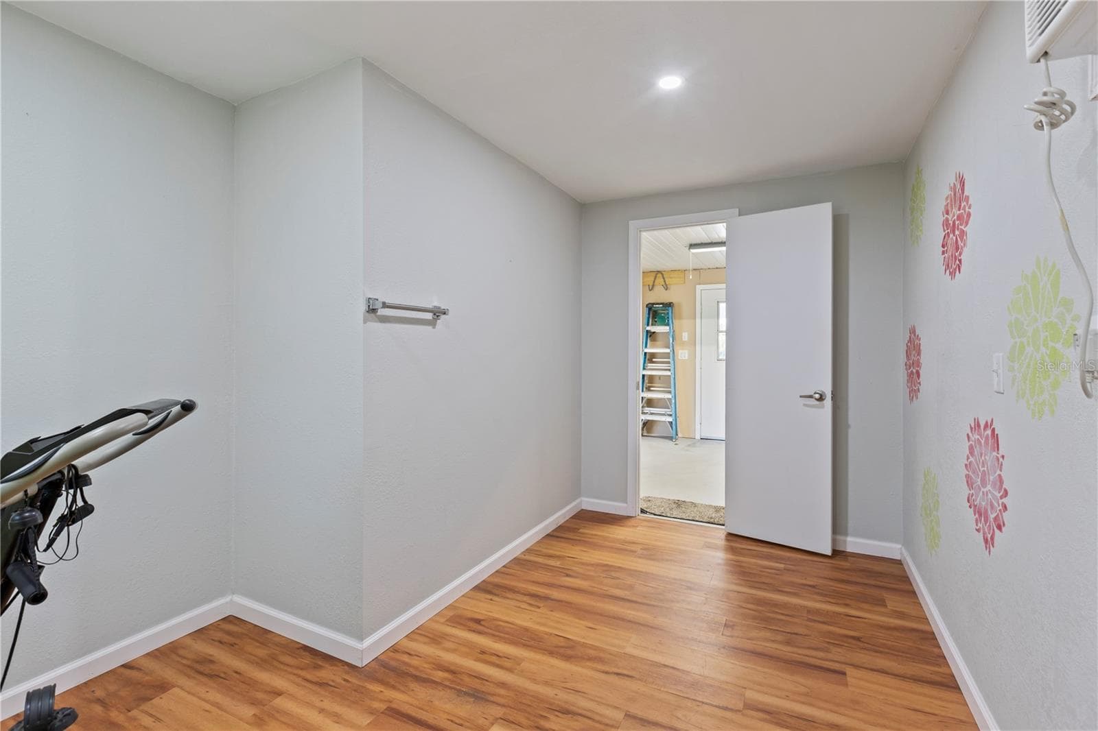 Flex Room in Garage - 67 MEADOWLARK CIR, ELLENTON