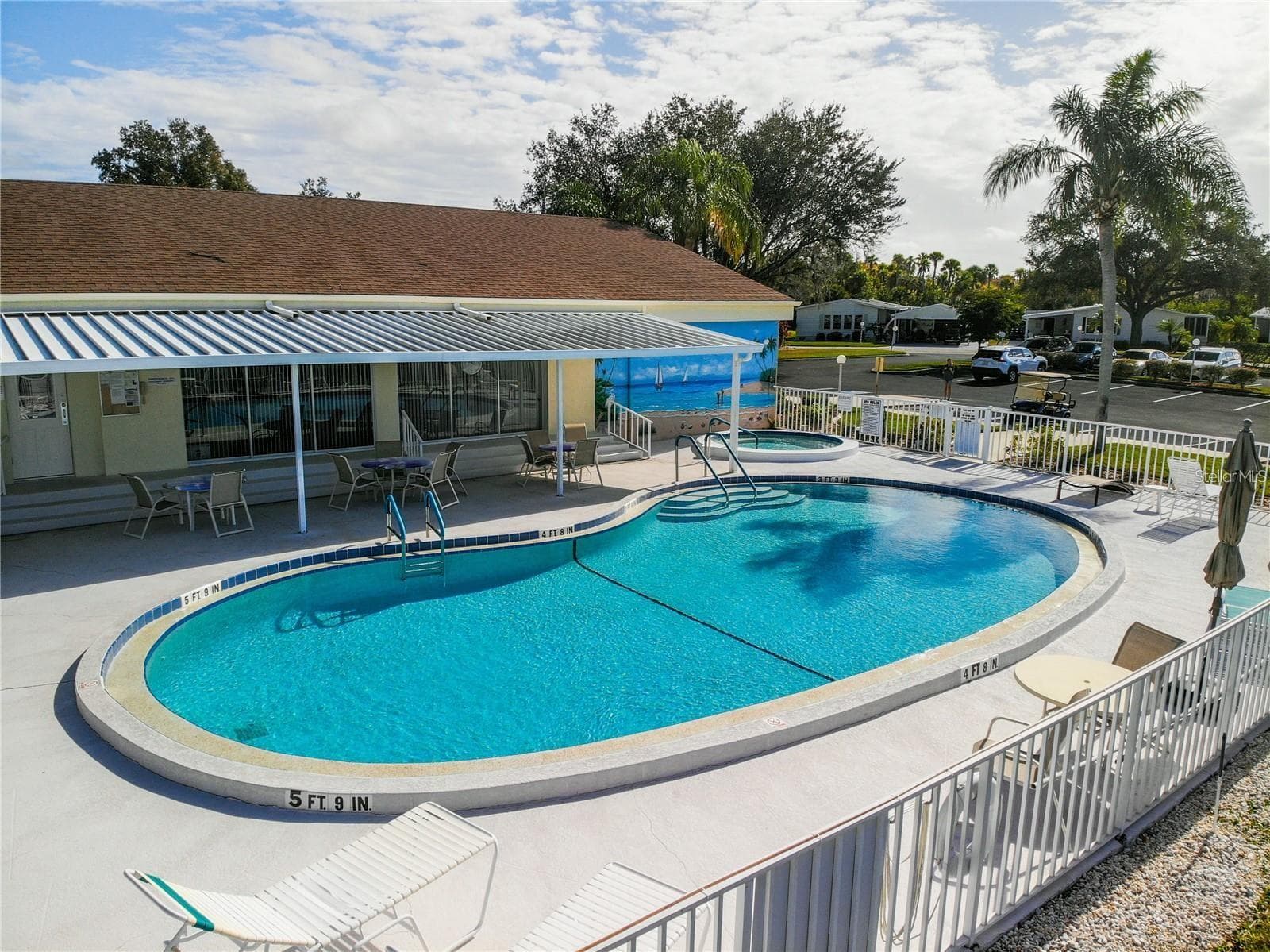 Heated Pool - 67 MEADOWLARK CIR, ELLENTON