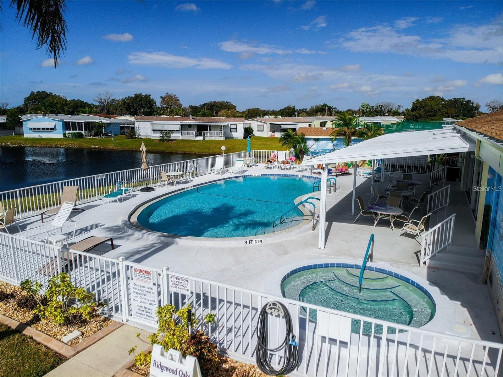 Heated Pool & Spa - 67 MEADOWLARK CIR, ELLENTON