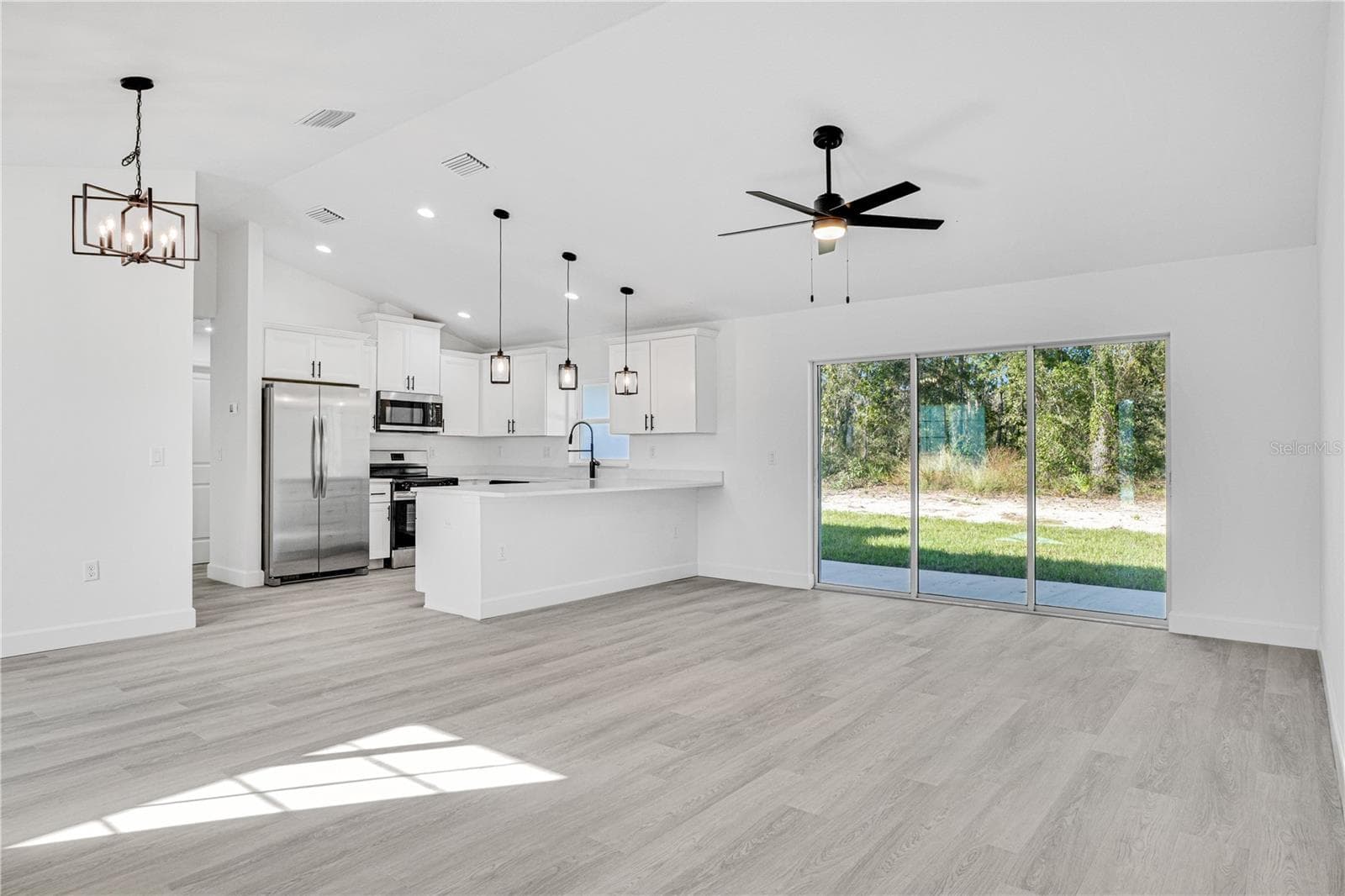 Single Family Residence at 14497 GOLDENEYE RD, WEEKI WACHEE, photo 8 of 47