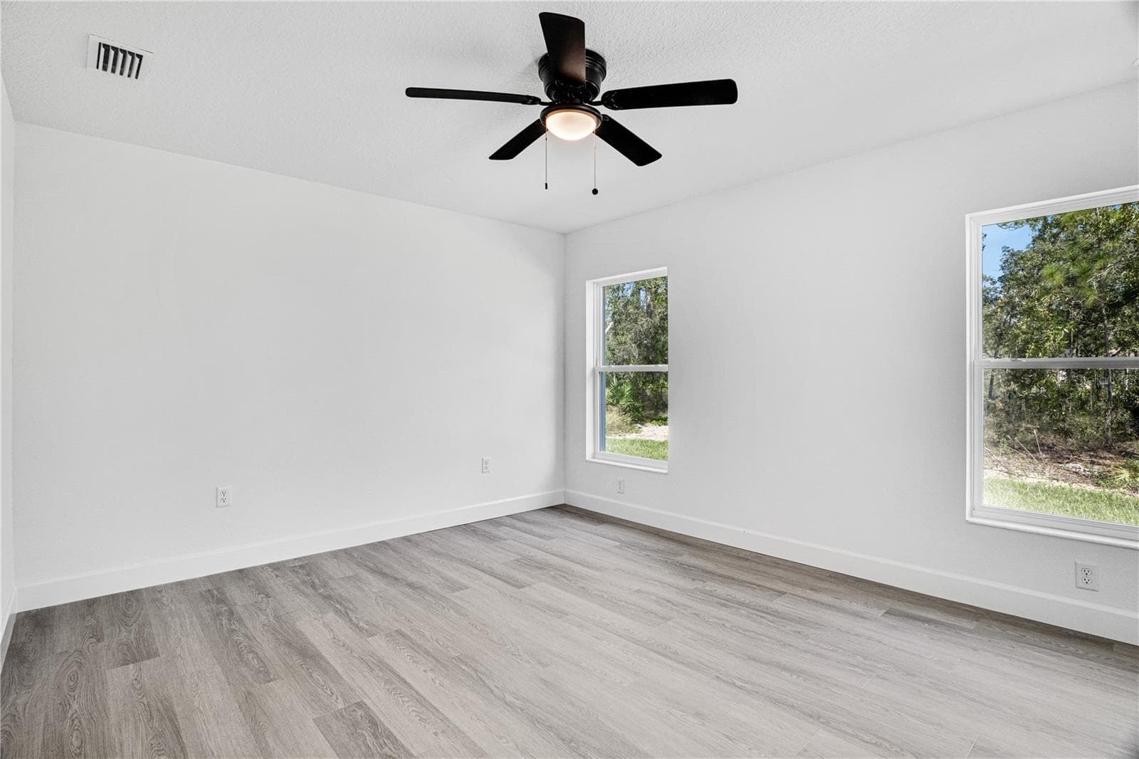 Single Family Residence at 14497 GOLDENEYE RD, WEEKI WACHEE, photo 23 of 47