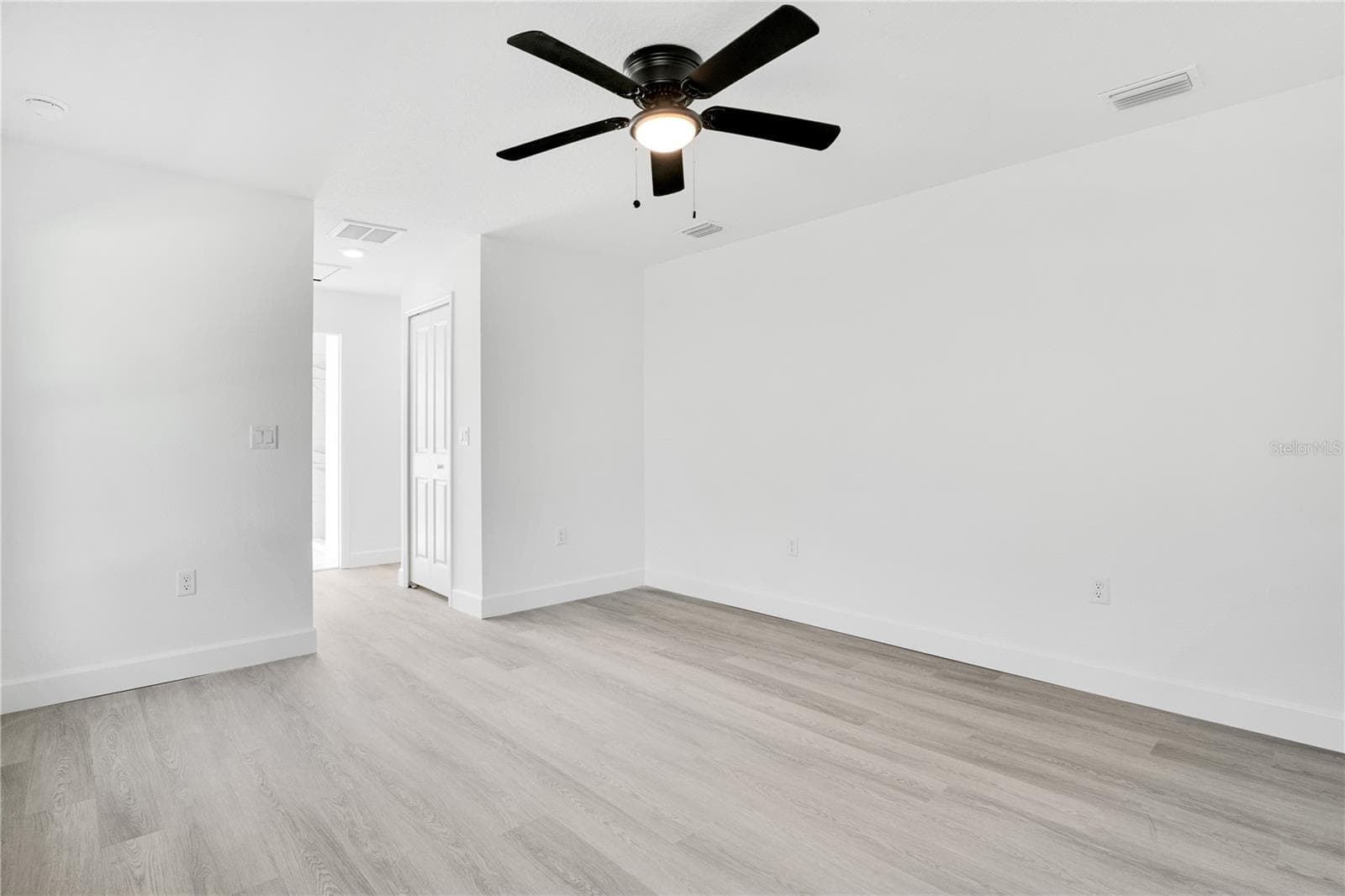 Single Family Residence at 14497 GOLDENEYE RD, WEEKI WACHEE, photo 25 of 47
