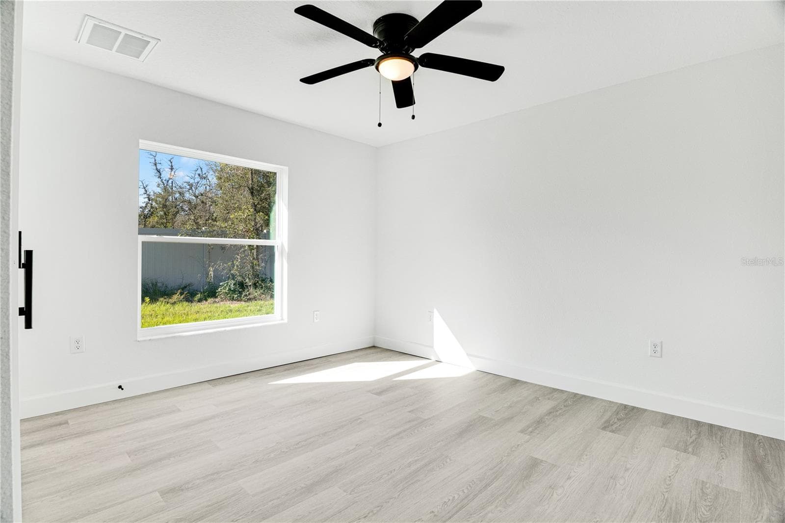 Single Family Residence at 14497 GOLDENEYE RD, WEEKI WACHEE, photo 32 of 47