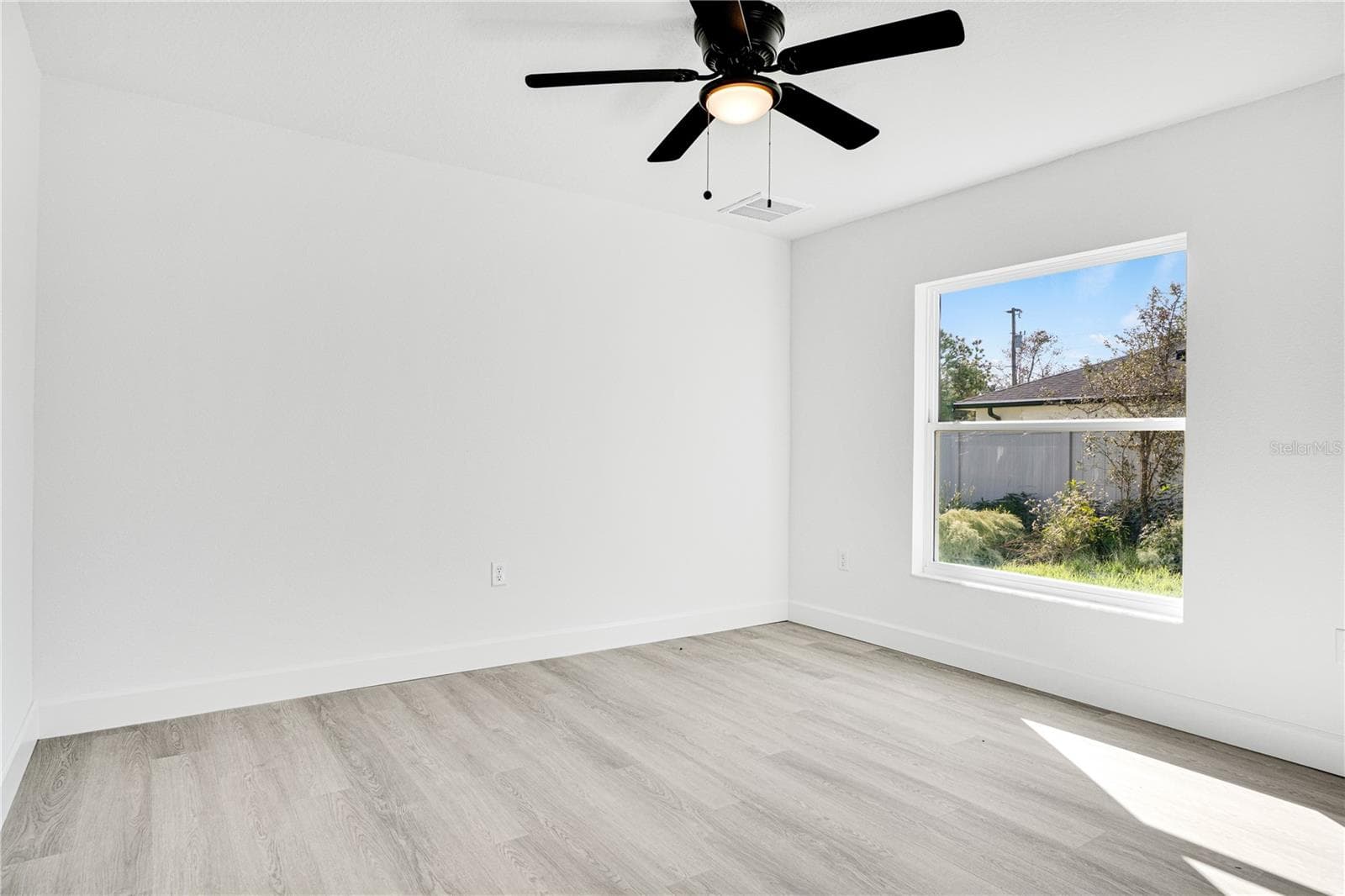 Single Family Residence at 14497 GOLDENEYE RD, WEEKI WACHEE, photo 34 of 47