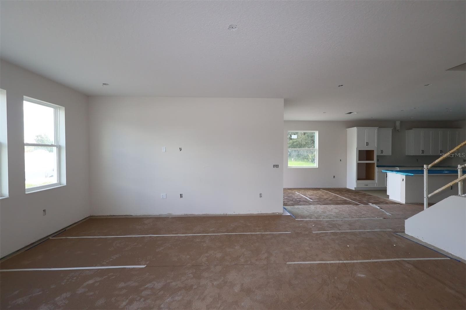 Single Family Residence at 17043 OVERSTORY RD, ORLANDO, photo 10 of 33