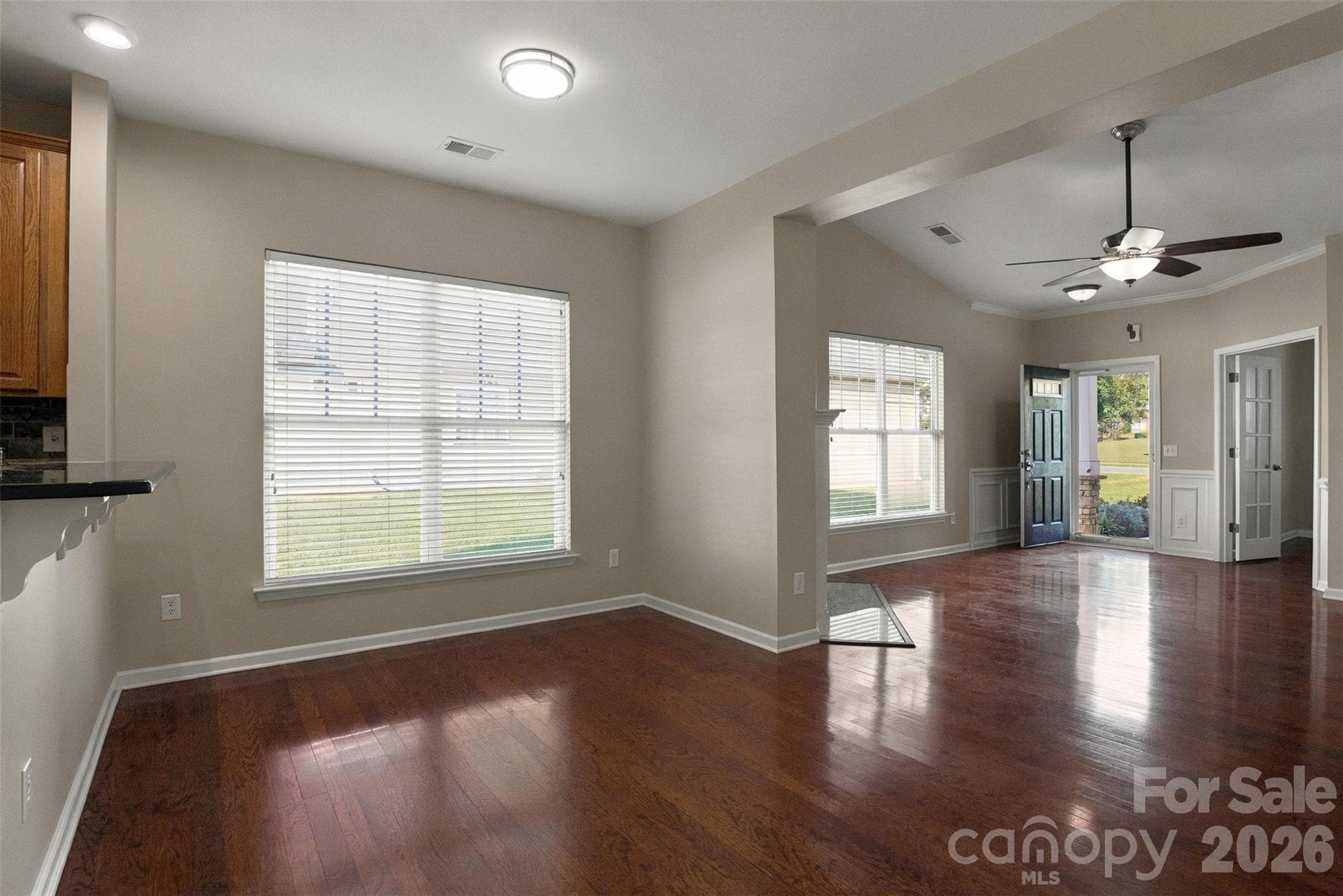 Single Family Residence at 608 Goldflower Drive, Rock Hill, photo 9 of 35