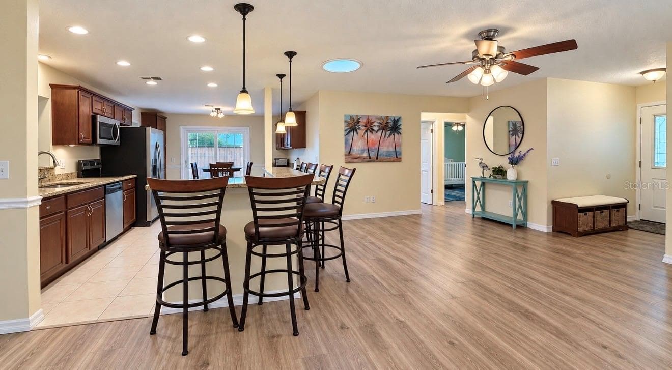 Kitchen island - 1231 ROSEWOOD ST, LARGO