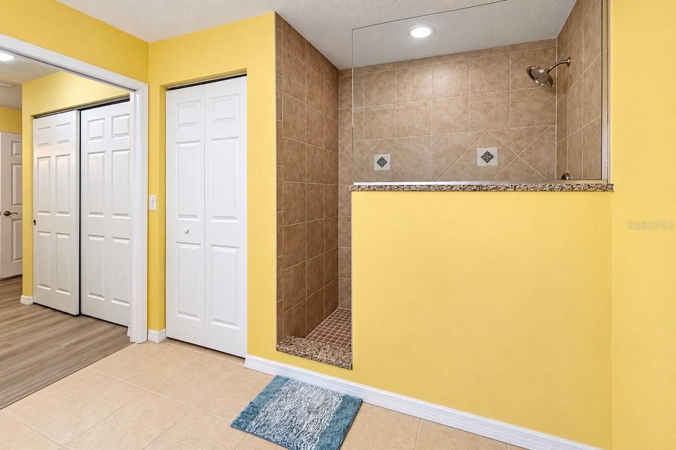 Primary bathroom with walk in shower - 1231 ROSEWOOD ST, LARGO