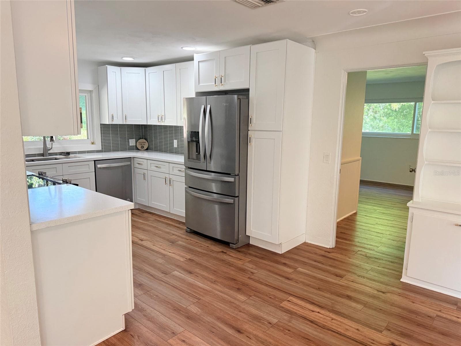 Single Family Residence at 1765 HILLTOP DR, MOUNT DORA, photo 8 of 17