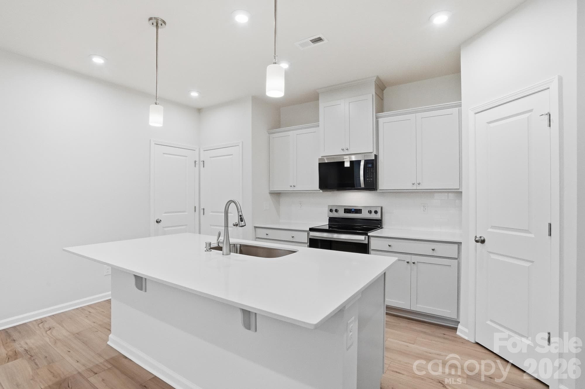 Townhouse at 619 Markfield Street, Rock Hill, photo 12 of 30