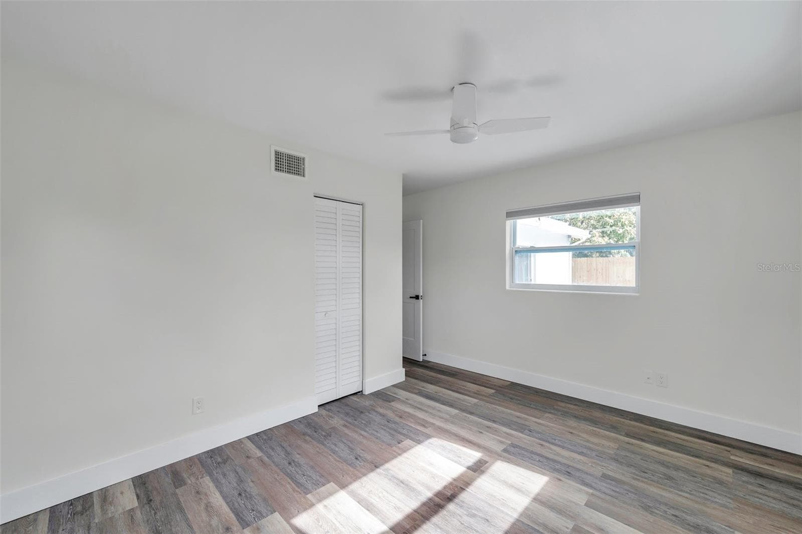 Single Family Residence at 2238 13TH AVE SW, LARGO, photo 21 of 32