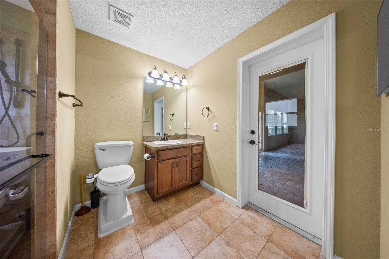 Bathroom 2 - 3002 VIA ROMA COURT, PLANT CITY