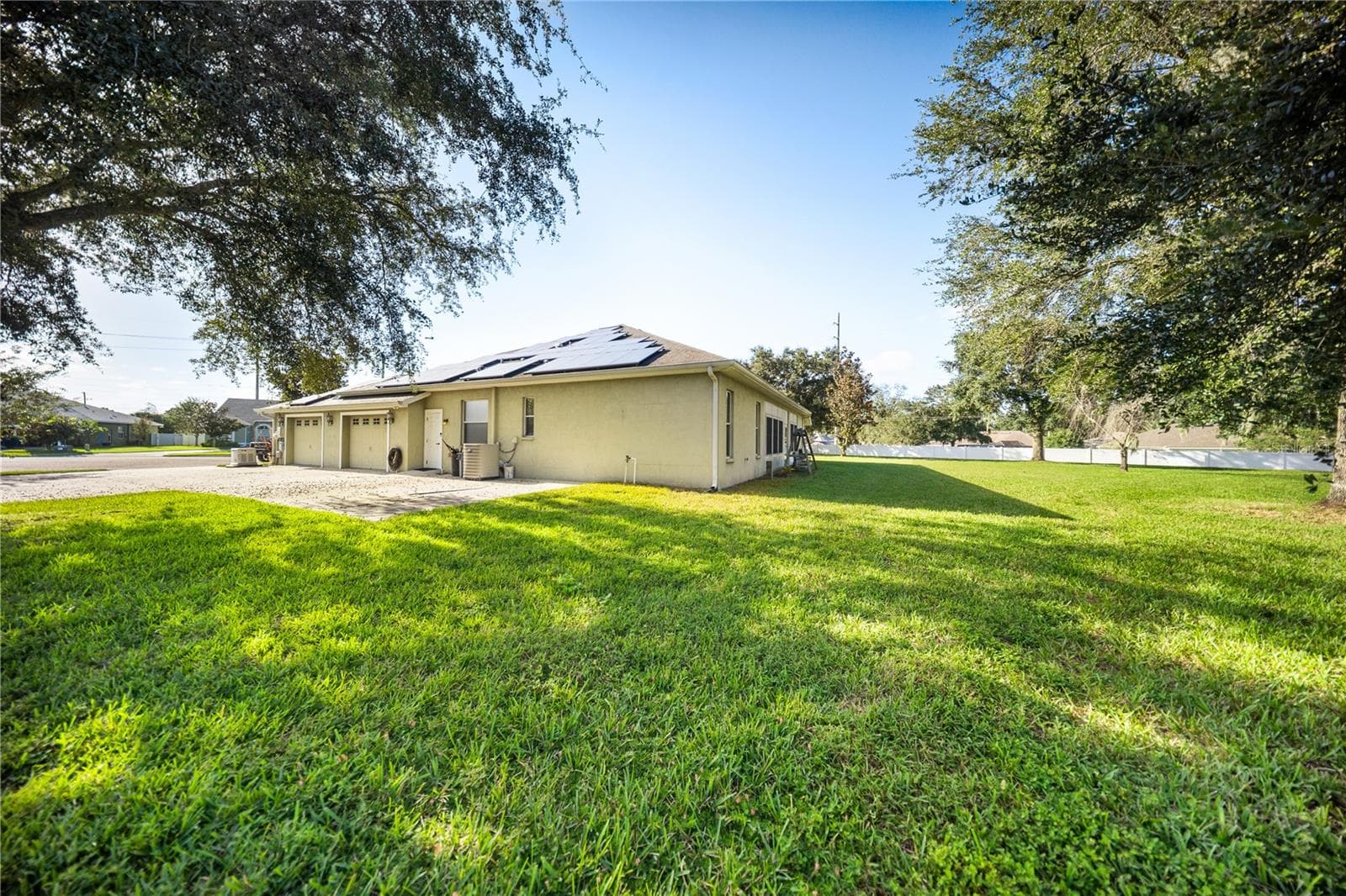 Single Family Residence at 3002 VIA ROMA COURT, PLANT CITY, photo 33 of 37