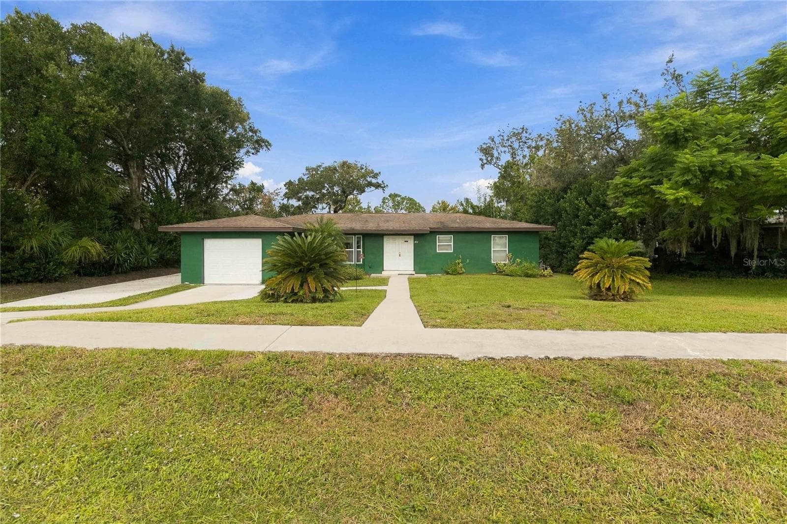 Single Family Residence at 1670 N PAGE DR, DELTONA, photo 4 of 86