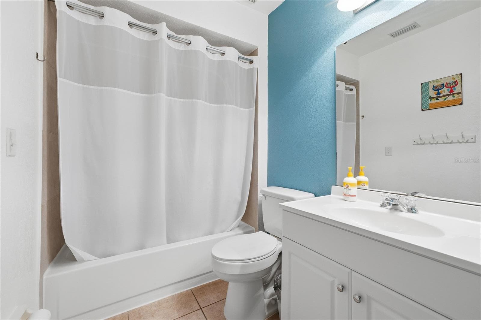 Townhouse at 9439 COMEAU ST, GOTHA, photo 14 of 26