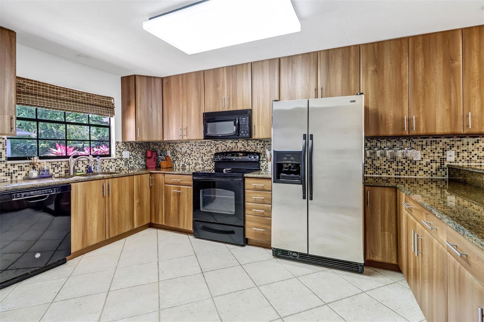 Townhouse at 6648 TANNIN LN #B, NAPLES, photo 6 of 13
