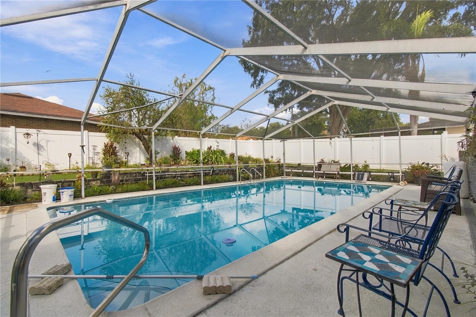 Large Pool w/Screen - 1851 STELLA CT E, LAKELAND