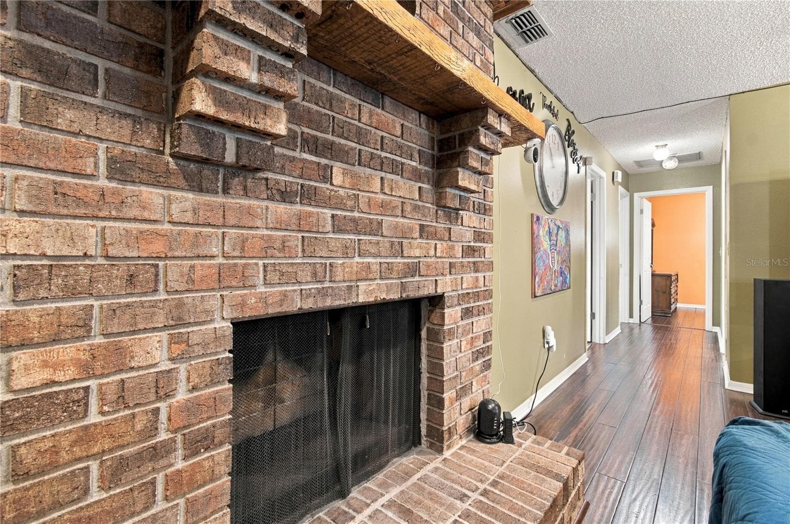 Working Fireplace - 1851 STELLA CT E, LAKELAND