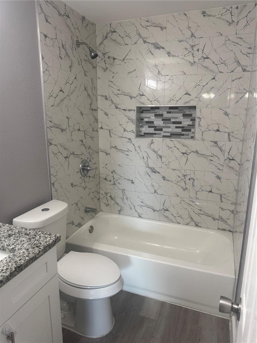 Townhouse at 5133 TENNIS COURT CIR #72, TAMPA, photo 10 of 18