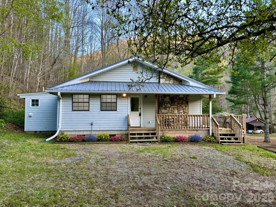 5381 State HWY 197 S Highway
