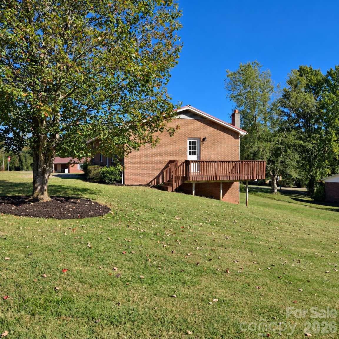 Single Family Residence at 3101 Prairie Court, Lenoir, photo 37 of 40