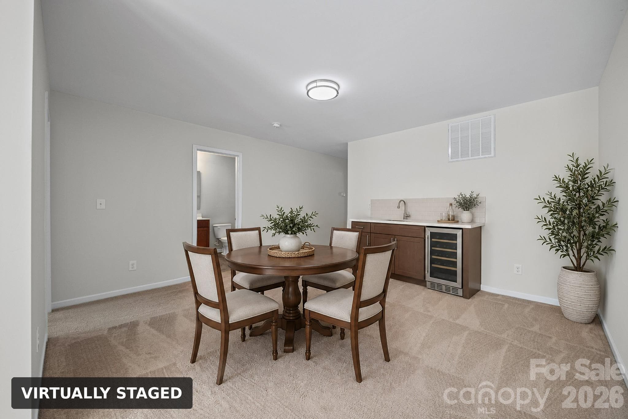 Single Family Residence at 15229 Windward Lane, Lancaster, photo 16 of 47