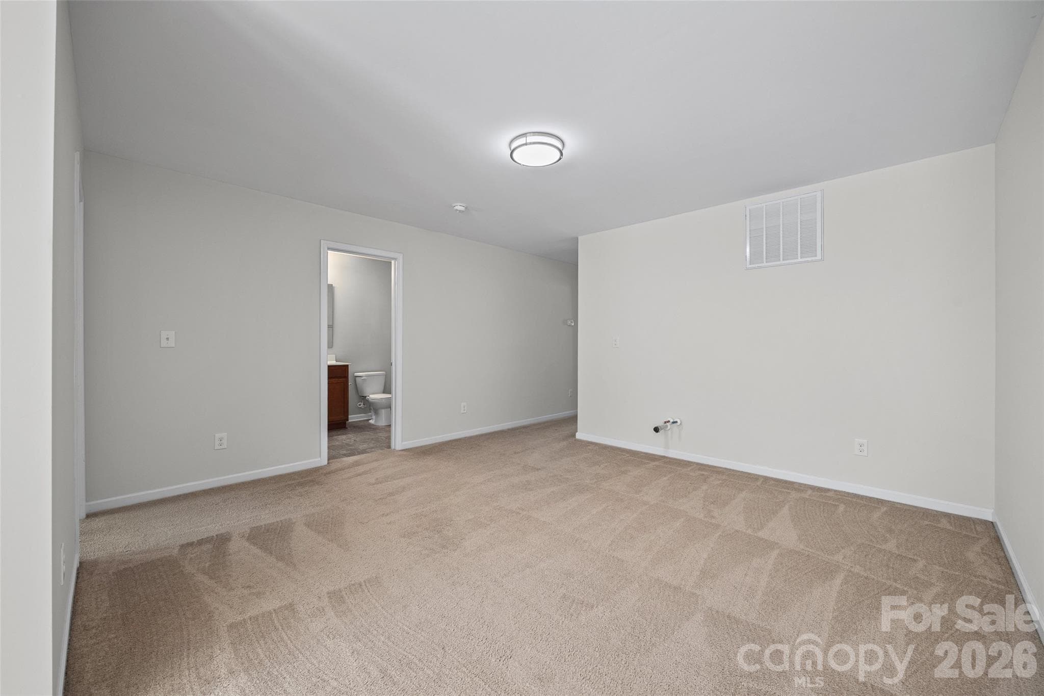 Single Family Residence at 15229 Windward Lane, Lancaster, photo 17 of 47