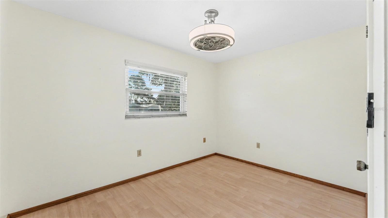 Single Family Residence at 6739 FARRIS DR, LAKELAND, photo 31 of 49