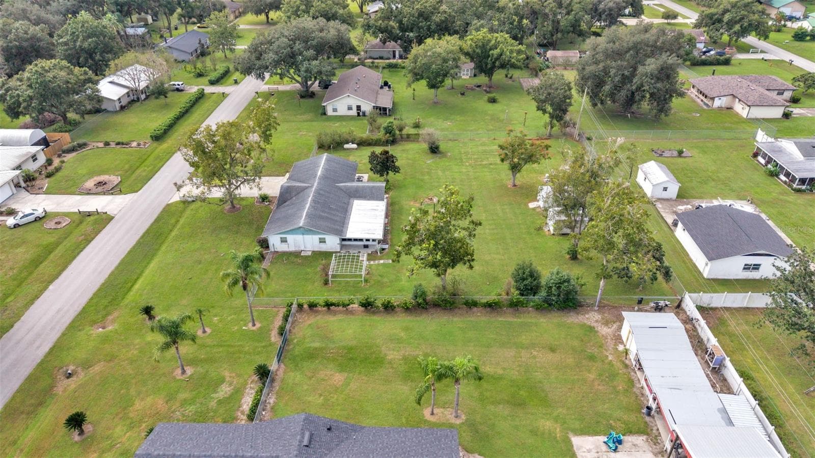 Single Family Residence at 6739 FARRIS DR, LAKELAND, photo 46 of 49