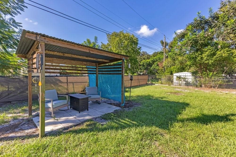 Single Family Residence at 1633 E ELM RD, LAKELAND, photo 19 of 33